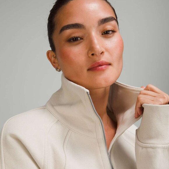 Lululemon Scuba Oversized Funnel Neck Half-Zip in Natural Ivory (XS/S) - Picture 4 of 15